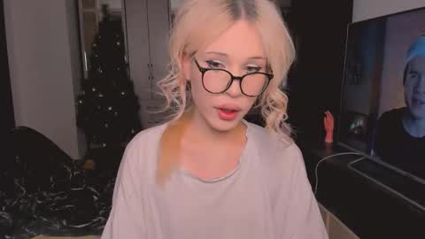 kristialsoopp online show from January 2026 06:46:01 PM