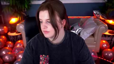 kristifoxy online show from February 2026 01:38:02 PM