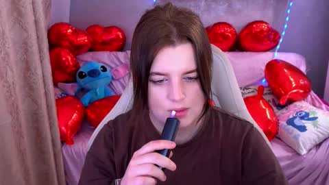 kristifoxy online show from February 2026 06:17:01 AM