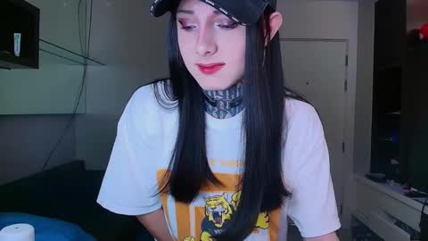 kristina online show from February 2025 09:16:02 PM