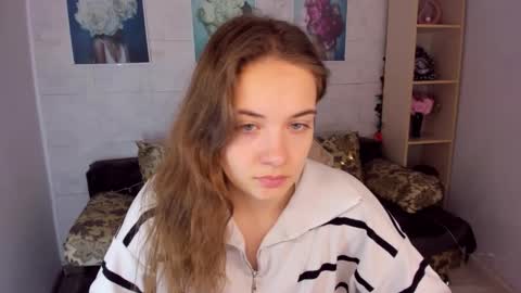 Kristina online show from December 2024 04:25:02 PM