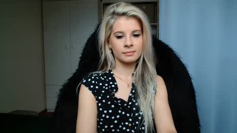 KristineAmore online show from July 2026 06:19:02 AM