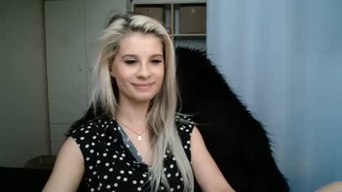 KristineAmore online show from July 2026 06:25:01 PM