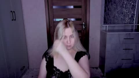 Snapshot of kristy_fran chatting on March 2026 08:57:02 PM Kristy online show from March 2026 08:57:02 PM