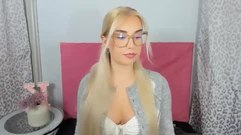 KristyFlowers online show from January 2026 03:17:02 PM