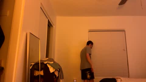 Snapshot of krooked6 chatting on May 2026 04:17:02 AM Daddy. online show from May 2026 04:17:02 AM
