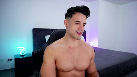 KROPS online show from March 2025 01:37:01 PM