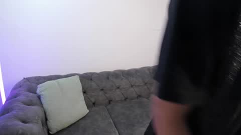 Snapshot of kroywave chatting on May 2026 03:01:01 AM Kroy Wave Muscle Tattoos Latino online show from May 2026 03:01:01 AM