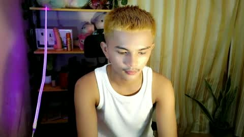 Snapshot of krunoxx chatting on June 2026 10:39:01 AM clarence online show from June 2026 10:39:01 AM