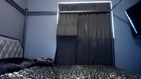 Krystal Blake online show from March 2025 10:42:01 PM