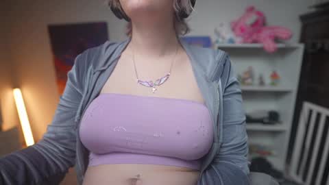 Krystal Syx online show from February 2025 05:08:01 PM