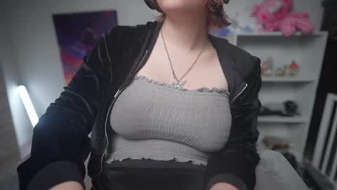 Krystal Syx online show from March 2025 12:31:01 AM