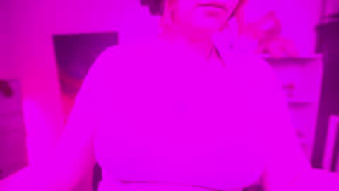 Krystal Syx online show from December 2025 12:05:01 AM