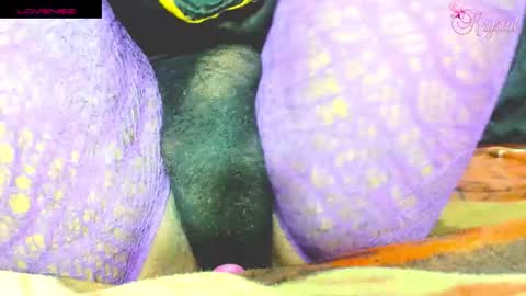 kryxtal online show from November 2025 11:32:02 AM