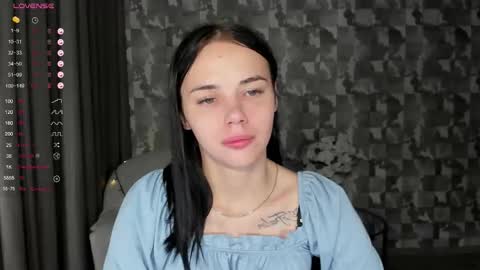 Ksenia online show from December 2025 03:30:01 PM