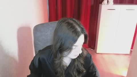 Snapshot of kseniaray chatting on May 2026 01:39:01 PM Ksenia online show from May 2026 01:39:01 PM