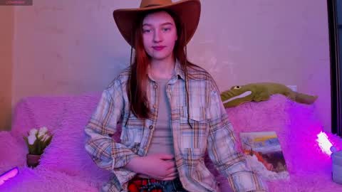 Snapshot of ksuhesa chatting on February 2025 10:28:02 AM ksuhesa online show from February 2025 10:28:02 AM