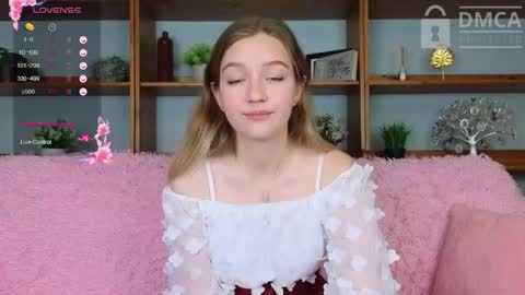 Snapshot of ksuhesa chatting on October 2025 11:23:02 AM ksuhesa online show from October 2025 11:23:02 AM