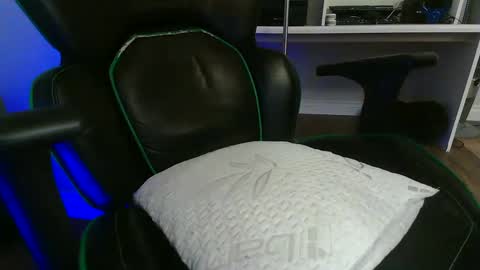 Kevin online show from September 2025 07:21:02 AM