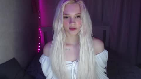 Emilia online show from March 2025 02:29:01 AM