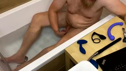 Snapshot of kubadelo chatting on November 2025 12:10:02 AM Tony online show from November 2025 12:10:02 AM