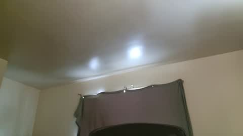 Snapshot of kubish1 chatting on January 2025 07:18:01 PM Kubish online show from January 2025 07:18:01 PM