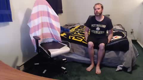 Kuggy online show from November 2025 11:47:01 PM