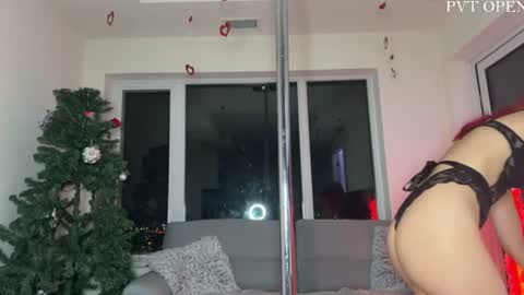 Snapshot of kulitoputi chatting on June 2026 04:28:01 AM Bella Ciao online show from June 2026 04:28:01 AM