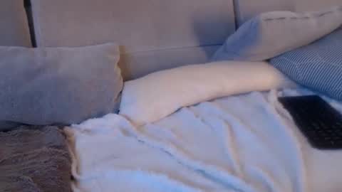 Ohm. online show from February 2025 10:47:02 PM