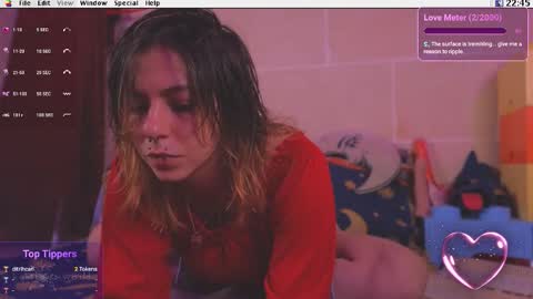 Snapshot of kuntboyzworld chatting on October 2025 08:44:01 PM Krypto hethey online show from October 2025 08:44:01 PM