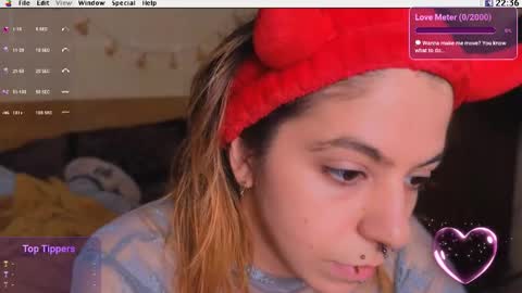 Snapshot of kuntboyzworld chatting on November 2025 09:36:01 PM Krypto hethey online show from November 2025 09:36:01 PM