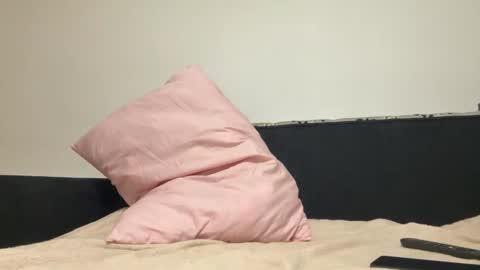 Semih yilmaz online show from October 2025 07:58:02 PM