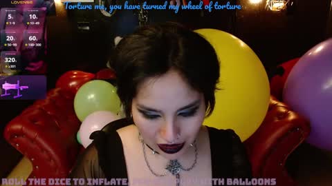 Fetiche Woman online show from December 2024 05:27:02 AM