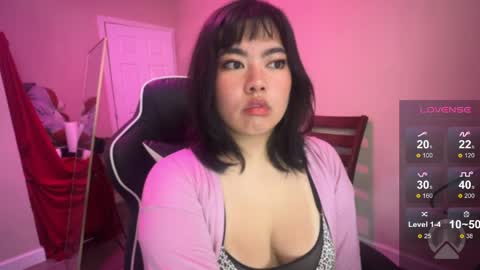 Snapshot of kuromixx444 chatting on April 2026 01:48:02 PM kuromixx444 online show from April 2026 01:48:02 PM