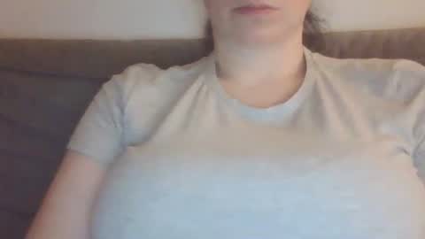 kusia032132 online show from February 2025 09:05:02 PM