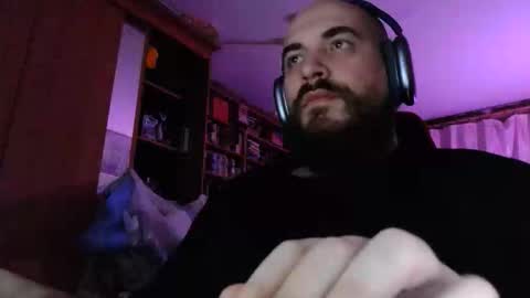 kuzmabig online show from November 2025 04:17:02 PM