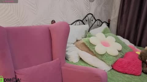 Kvetachka Thu-Sun 0900am-1500pmGTM2 online show from September 2025 12:43:02 AM