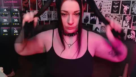 Kvopa online show from December 2025 09:44:01 PM