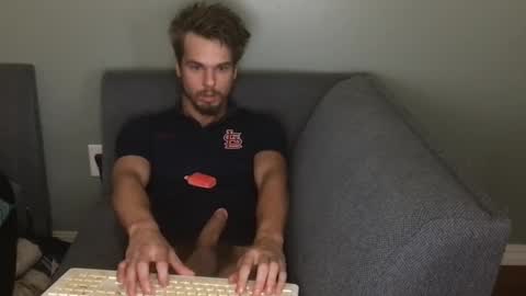 kxng222 online show from September 2025 03:35:02 PM