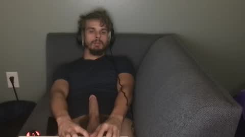 kxng222 online show from October 2025 06:13:01 AM