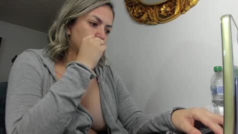 kyhara online show from January 2025 06:39:01 AM