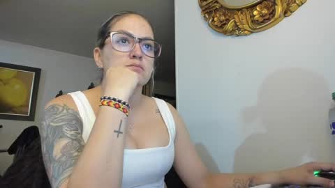 kyhara online show from January 2025 02:58:02 AM