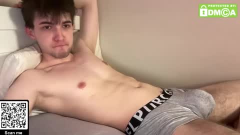 Snapshot of kyle_sxx chatting on April 2026 05:43:02 PM JustDimasx online show from April 2026 05:43:02 PM
