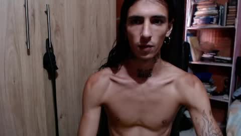 kyleer77 online show from June 2026 06:14:01 PM