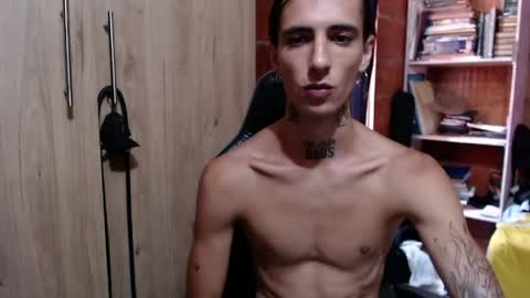 kyleer77 online show from June 2026 04:12:01 PM