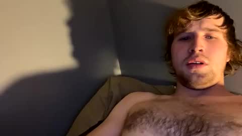 kylelovepussy69 online show from February 2025 07:49:01 PM