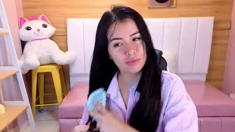 Snapshot of kylia_a chatting on June 2026 01:00:02 PM Kilya online show from June 2026 01:00:02 PM