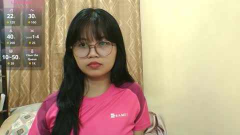 its me KYLIE online show from November 2025 12:27:02 PM