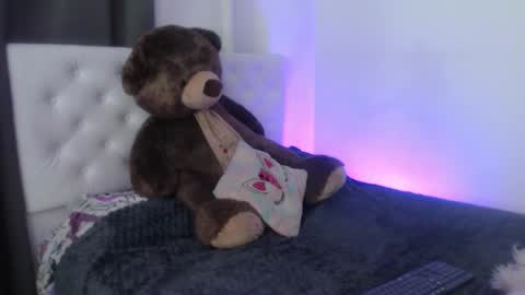 Sara online show from September 2025 03:07:02 AM