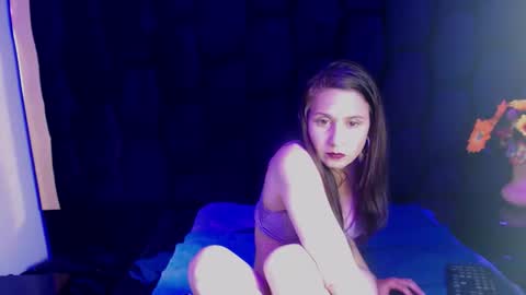 kylie_bloom online show from October 2025 12:04:01 AM